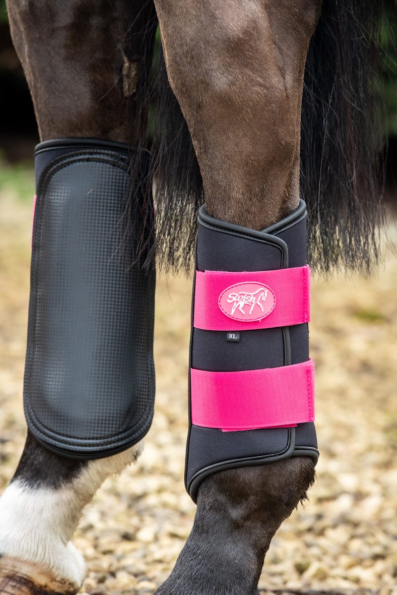 Double Locking Brushing Boots Pink