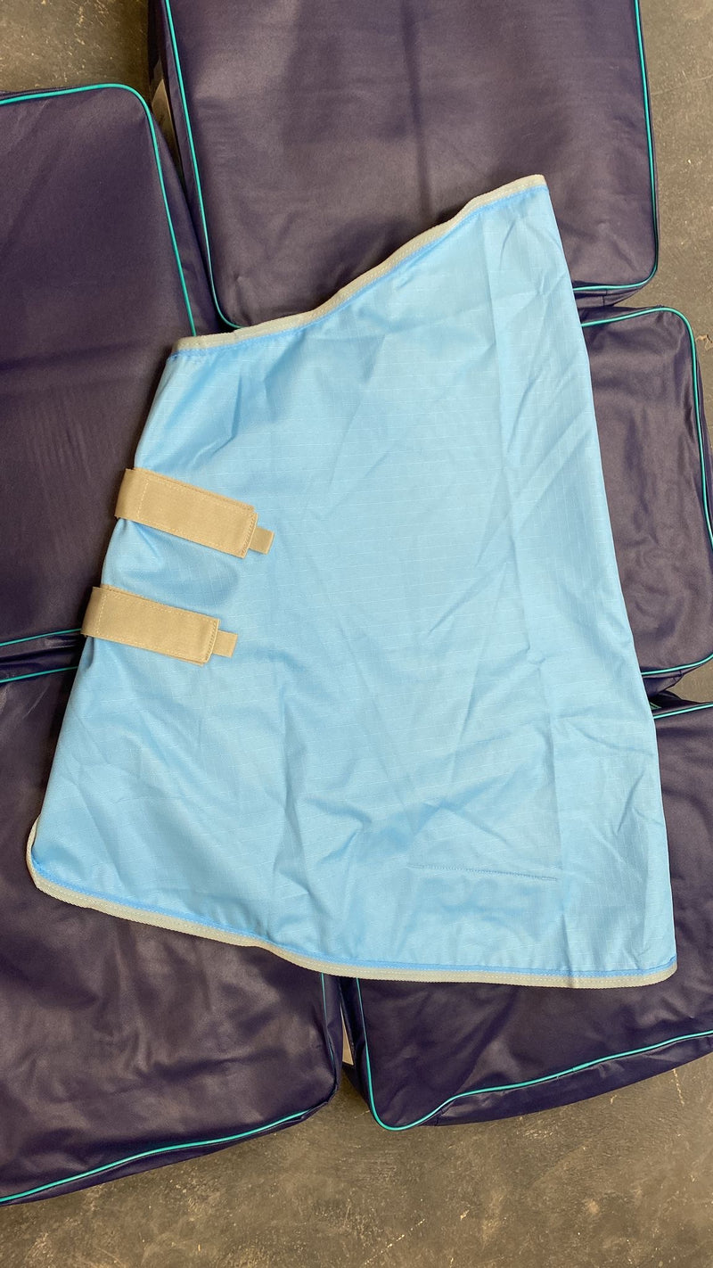 EX DISPLAY TURNOUT NECK COVER - 0G BABY BLUE - SIZE L