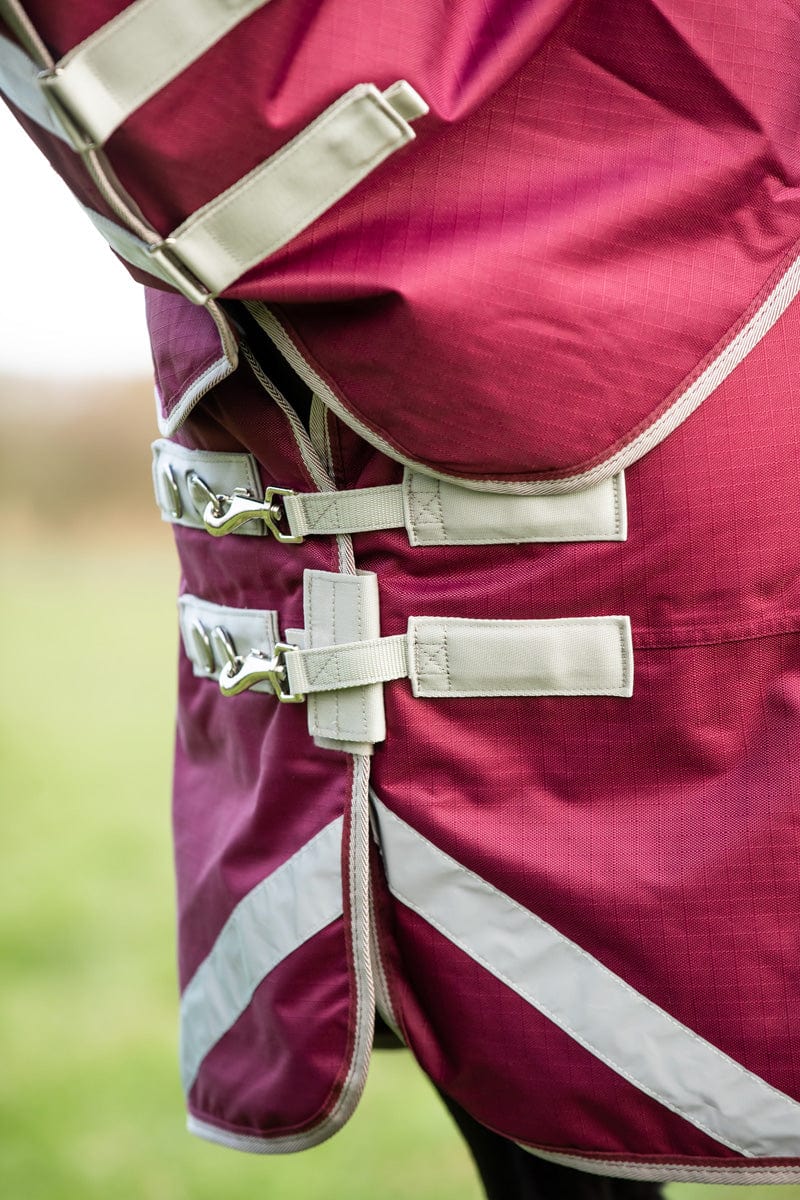 50g Detachable Neck Turnout Rug - Burgundy