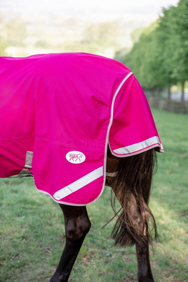 200g Detachable Neck Turnout Rug - Pink - Swish Equestrian