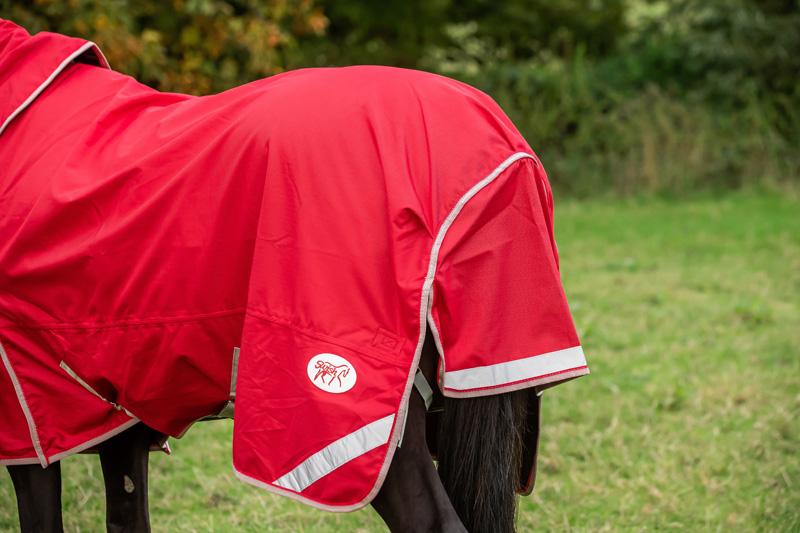200G Detachable Neck Turnout Rug - Red - Swish Equestrian